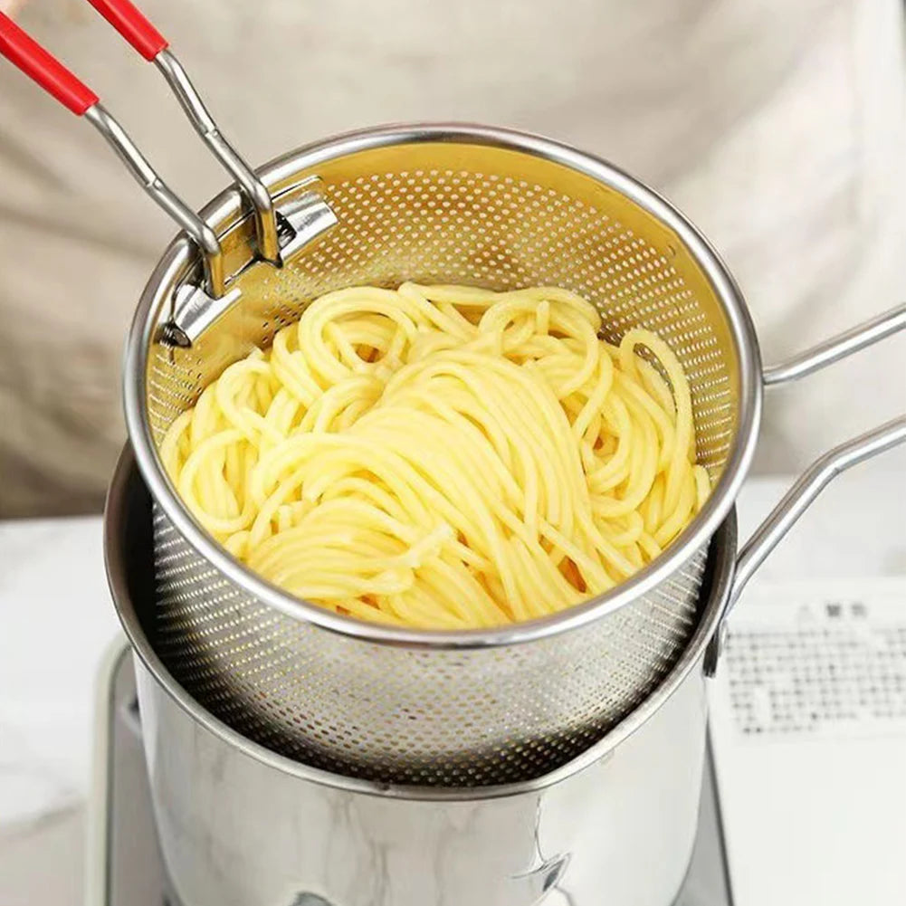 Stainless Steel Deep Frying Pot With Strainer.